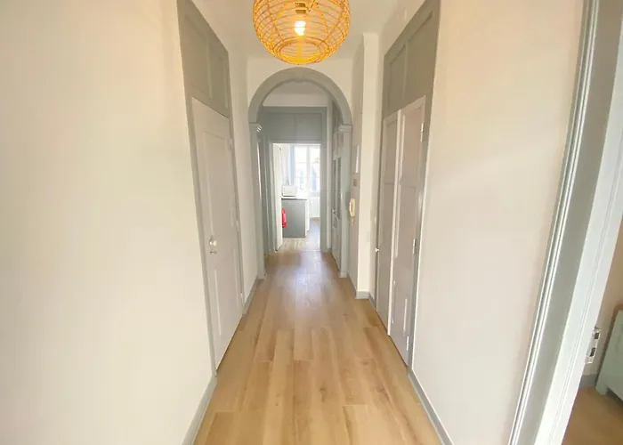 Downtown Todi Ii * שטובל